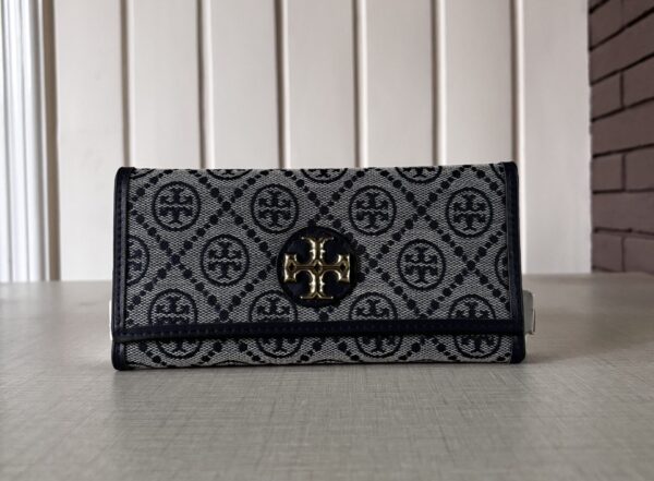 Tory Buroh Black Wallet
