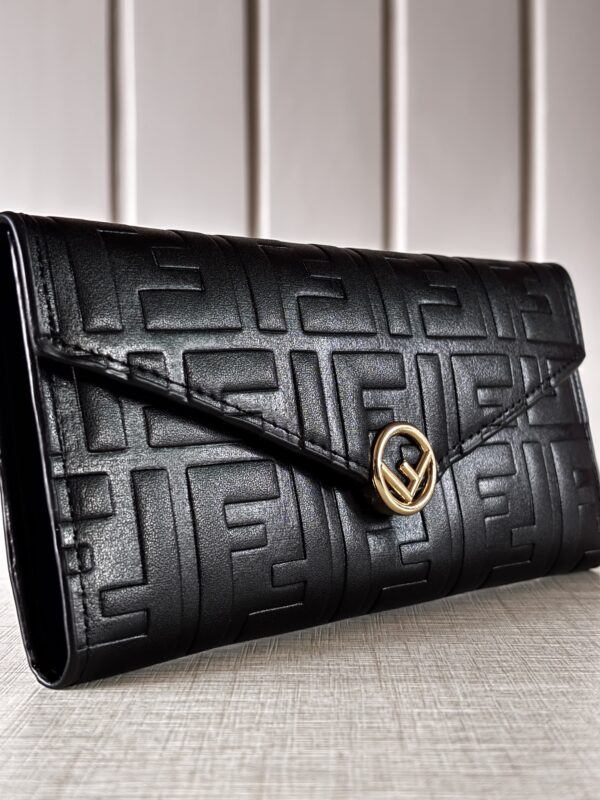 Fendi Black Wallet - Image 4